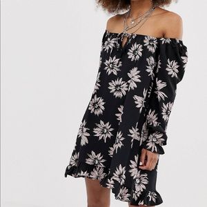 Off shoulder floral  mini dress black and pink